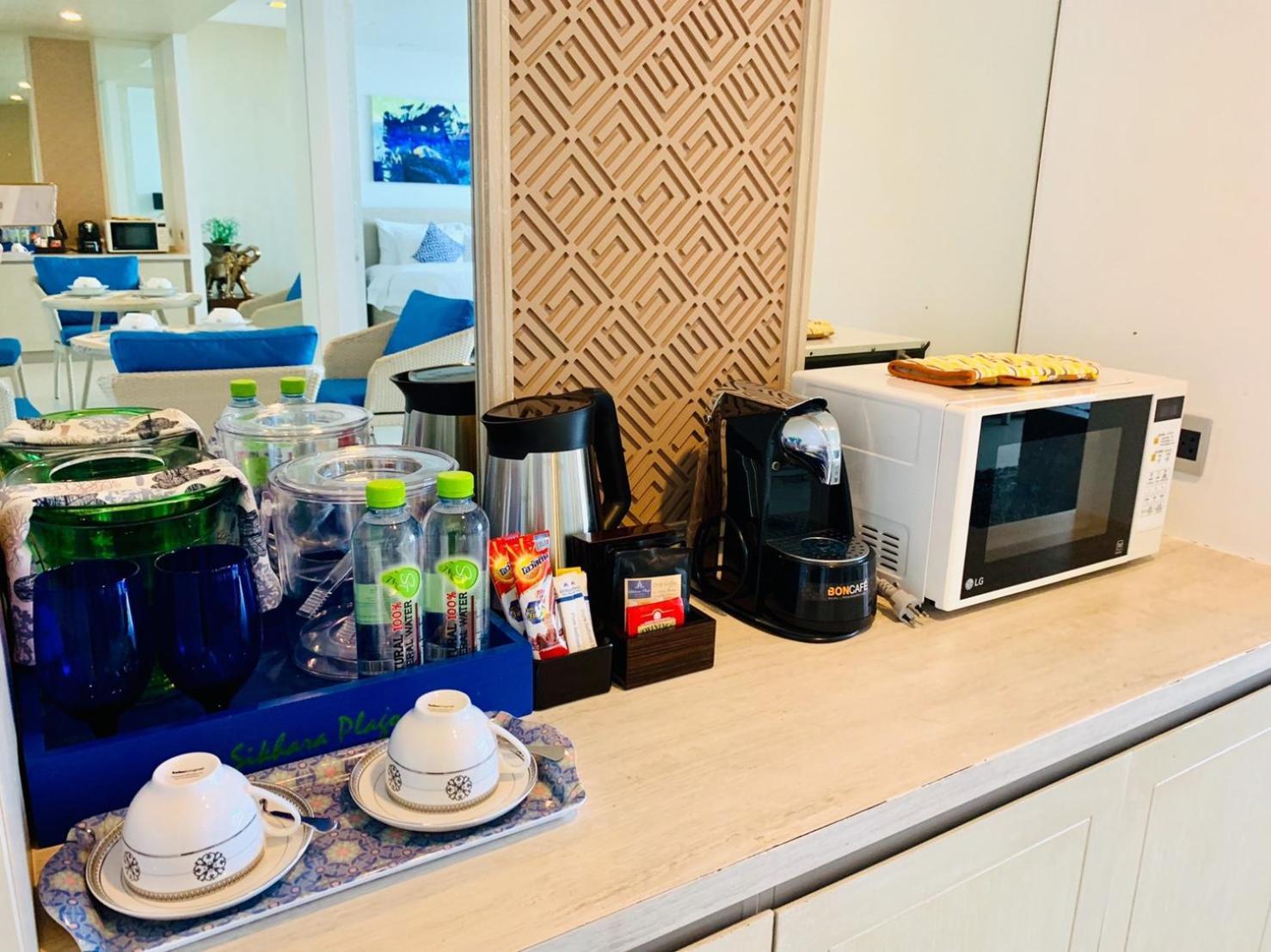 Beach Walk Boutique Resort Bangsaen Rom bilde