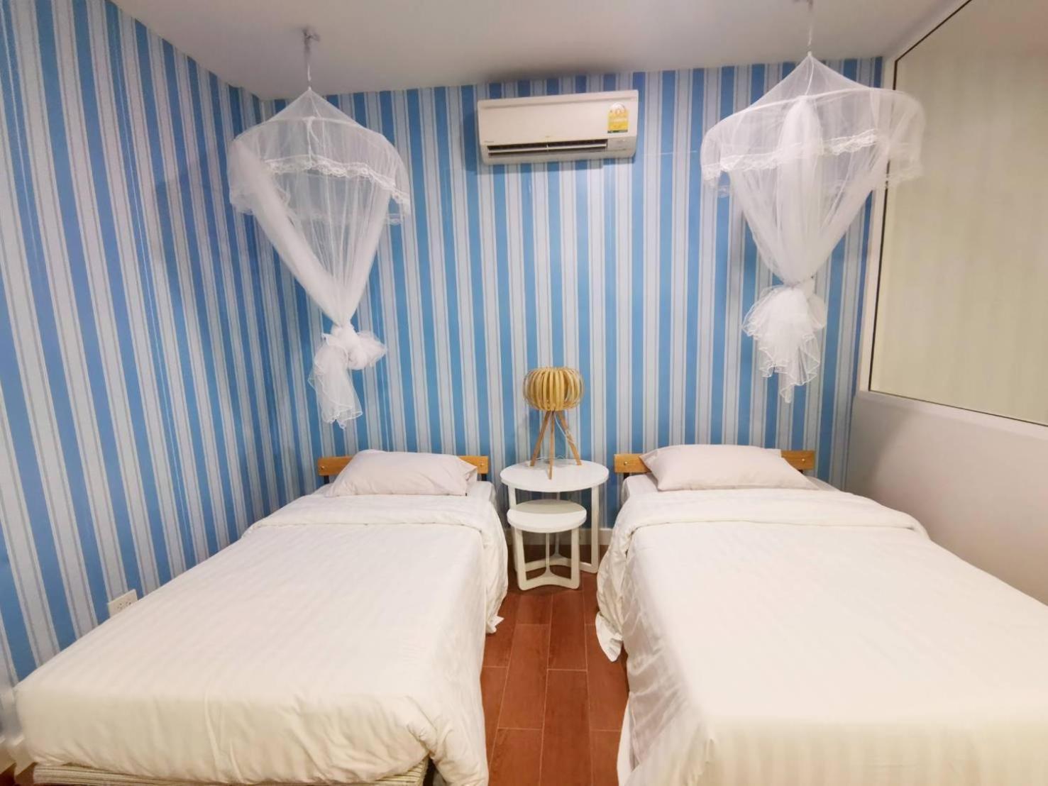Beach Walk Boutique Resort Bangsaen Rom bilde