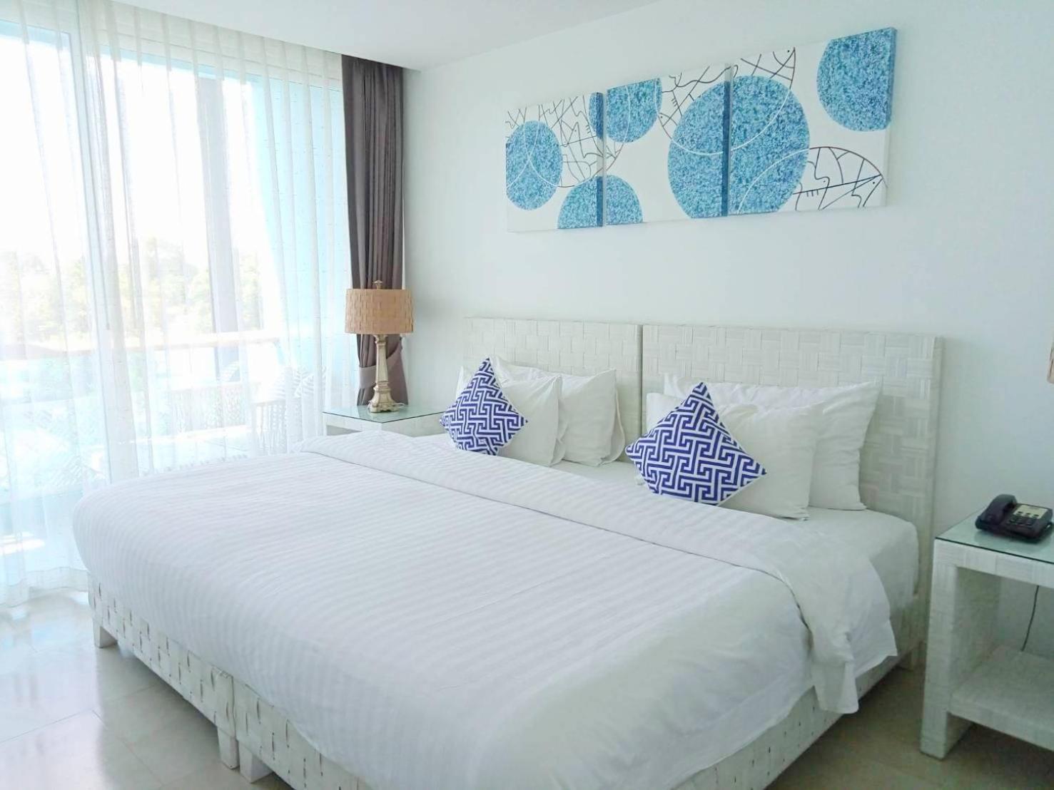 Beach Walk Boutique Resort Bangsaen Rom bilde