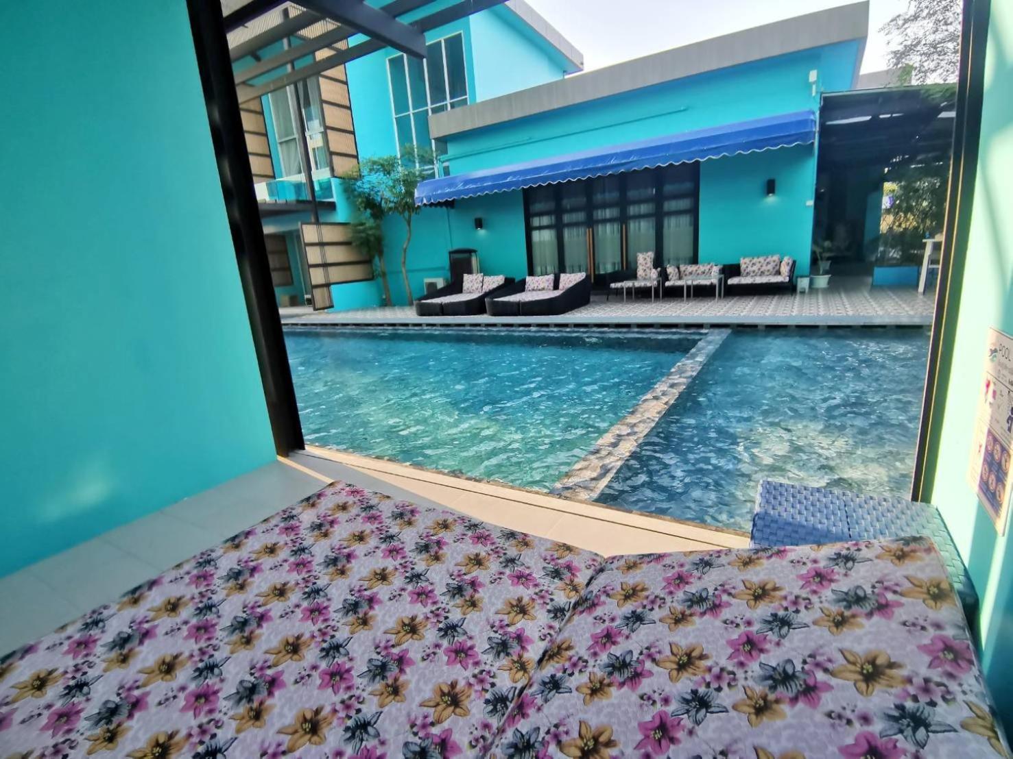 Beach Walk Boutique Resort Bangsaen Rom bilde
