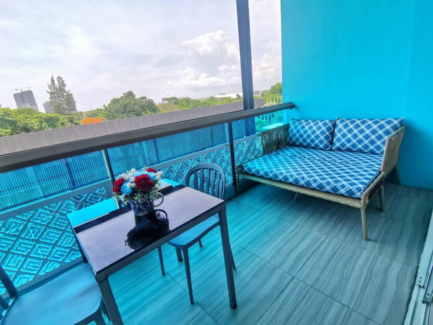 Beach Walk Boutique Resort Bangsaen Rom bilde