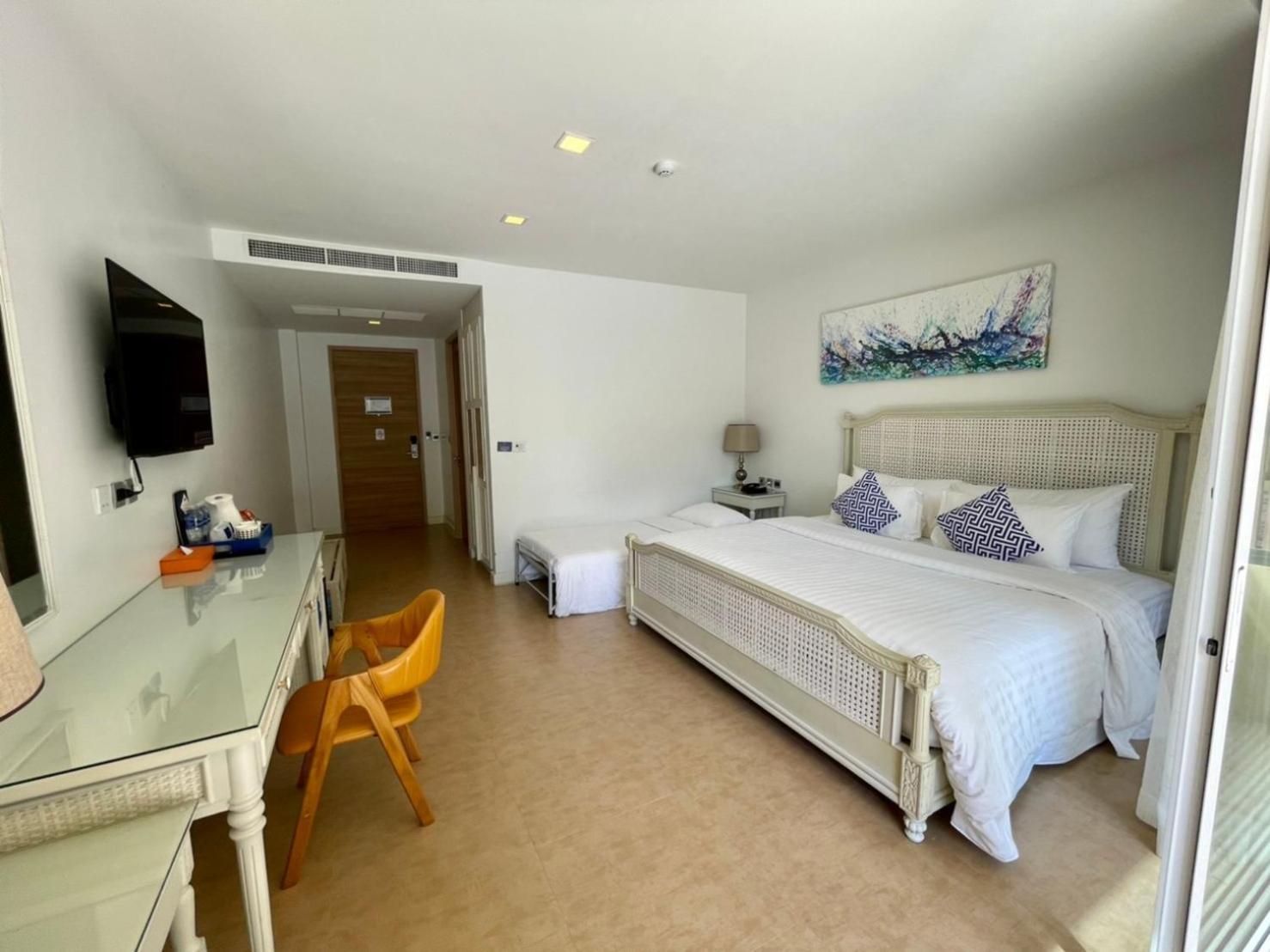 Beach Walk Boutique Resort Bangsaen Rom bilde