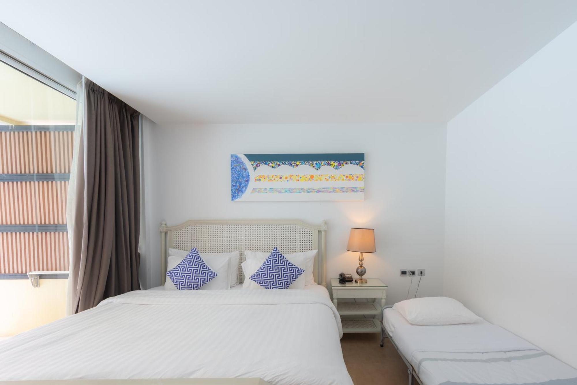 Beach Walk Boutique Resort Bangsaen Rom bilde